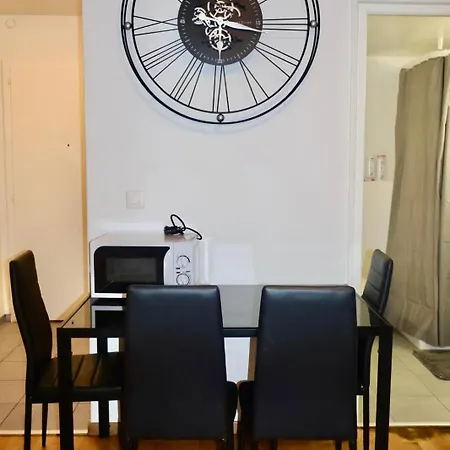 Apartment En Lausanna *